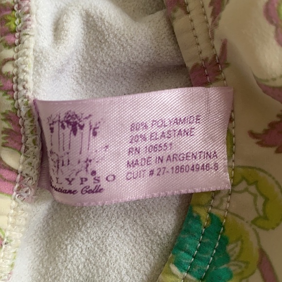 String Bikini - Picture 4 of 7